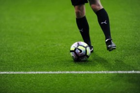 乐鱼体育网页登录-英超密集赛程对球员心率变异性及恢复影响的研究，英超联赛特性及大数据精细汇总